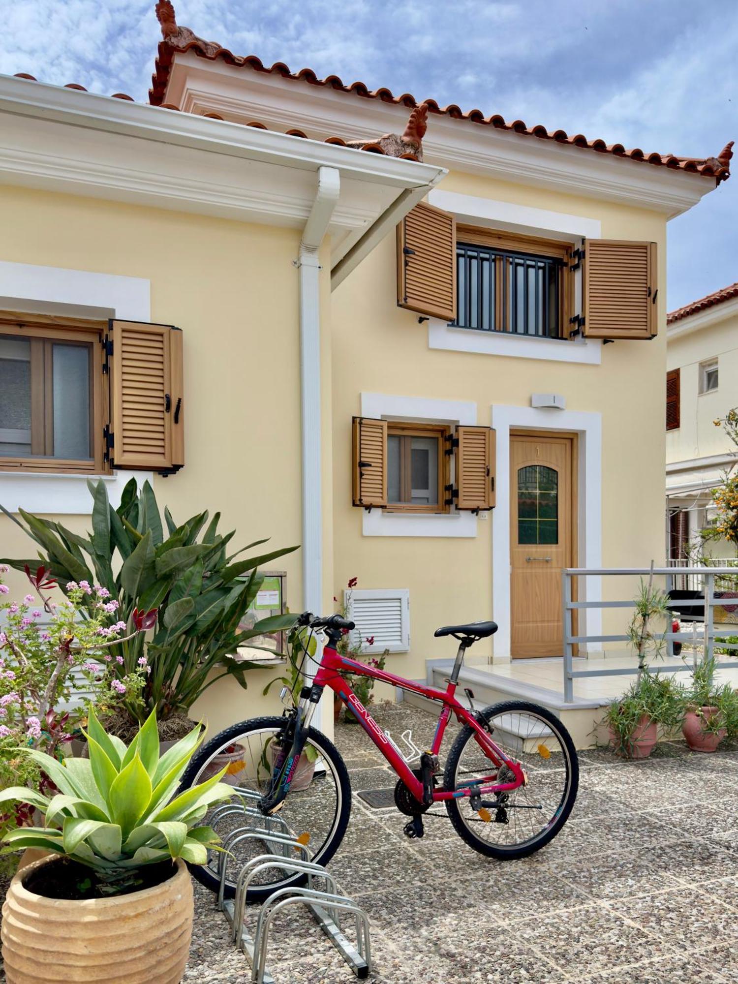 Eleni Suites Methoni Exterior photo